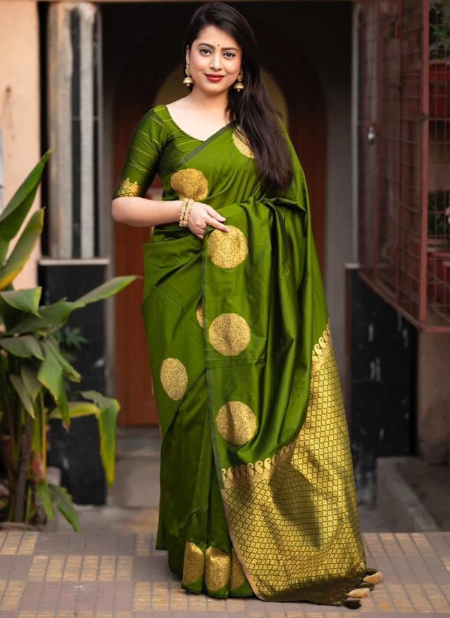 Soft Lichi Silk Green Festival Wear Jacquard Work Saree